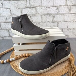 Ecco Gray Ankle Boots